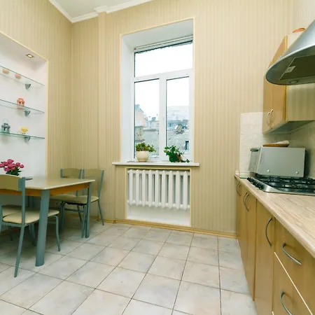 Baseina Khreschatyk Daire